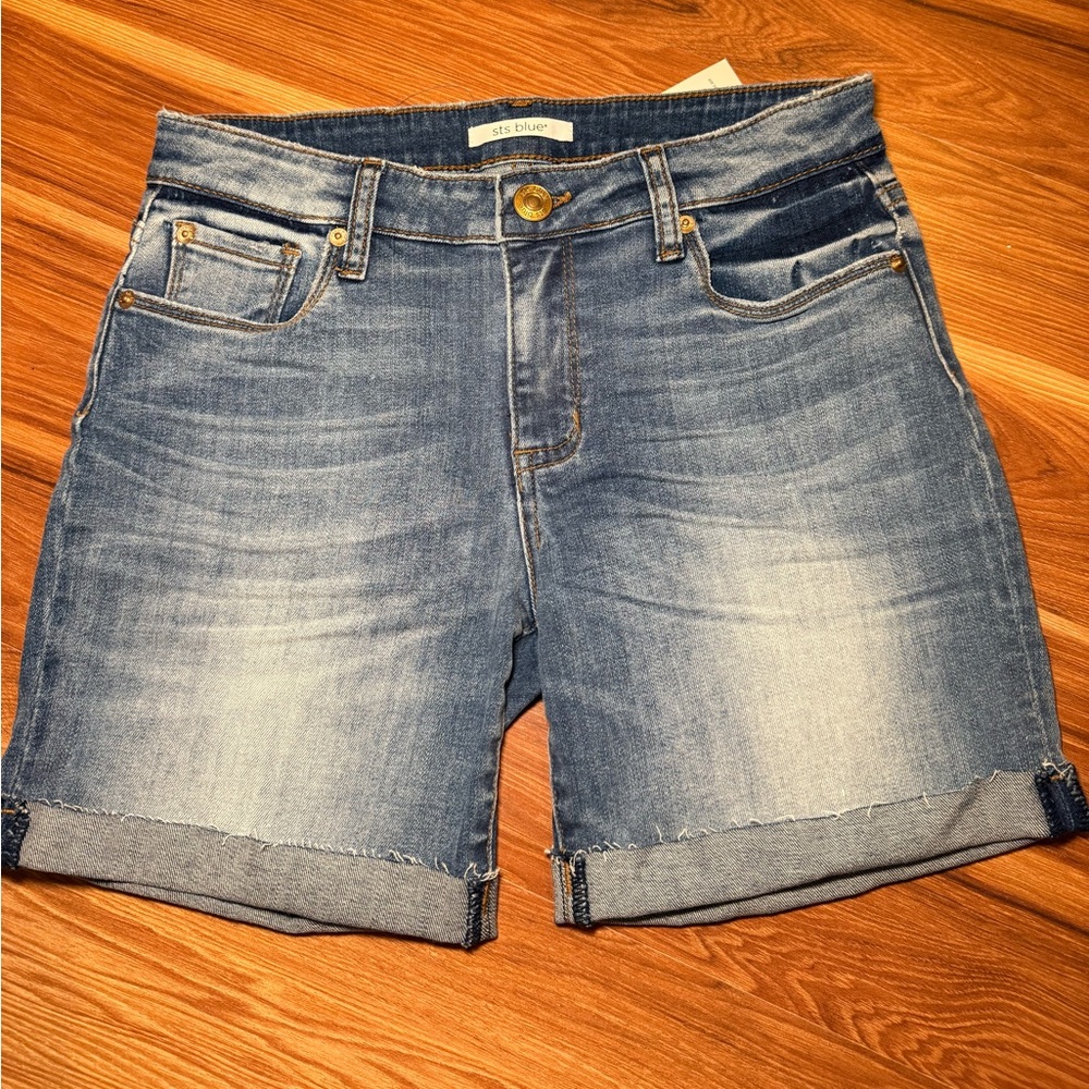 STS Blue Women's Light Blue Rolled Hem Denim Shorts